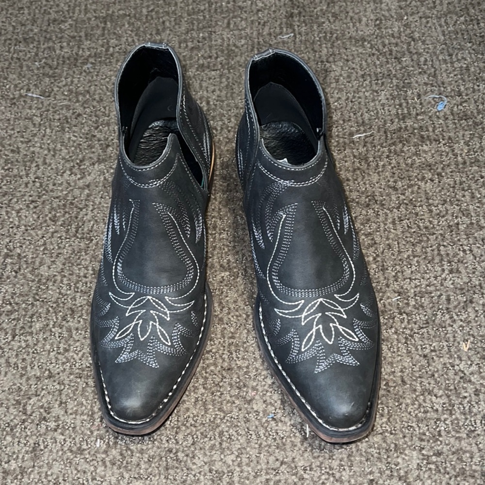 Roper booties